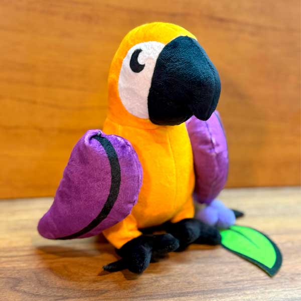 Conheça Matteo, o mascote de pelúcia que se tornou a arma secreta de uma rede de açaí para bombar nas redes! 1 matteo